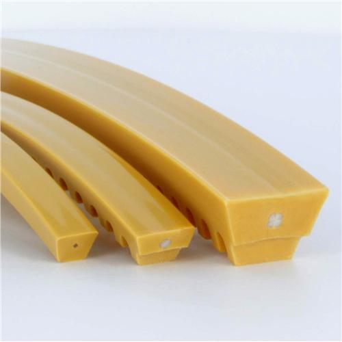 4940072 by Fenner Drives | Eagle 95 V Belting | Cross Section B/17 Cogged | 21/32" w x 7/16" h | Reinforced | Beige | 100ft