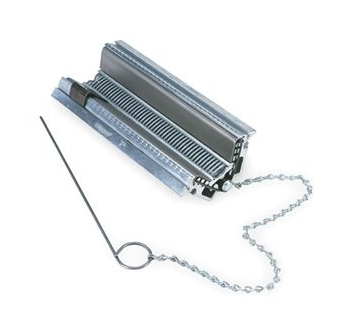 R-7 by Flexco | #03019 | Clipper Specialty Vise Lacer | Hook Size: 2-7, U2-U7