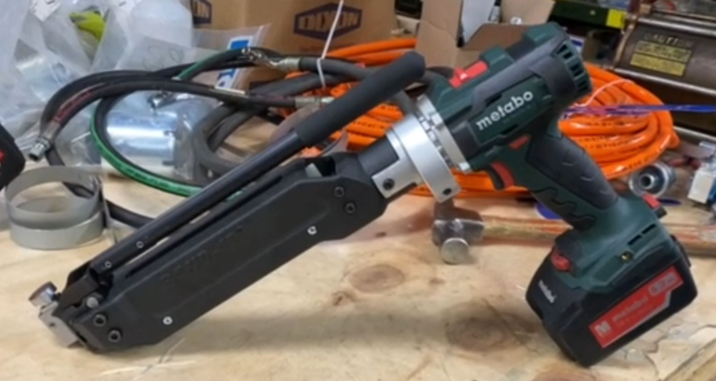 CP4000-D by Band-It | Cordless Center Punch Tool | Installs BAND-IT 5/8" Center Punch Clamps & Center Punch Band Fast with COLOR-IT®